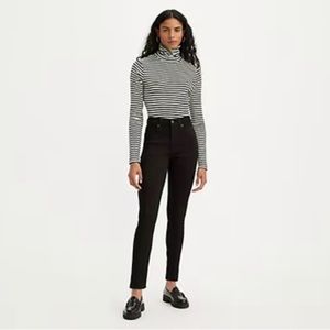 Levi’s 721 High-Rise Skinny in Black